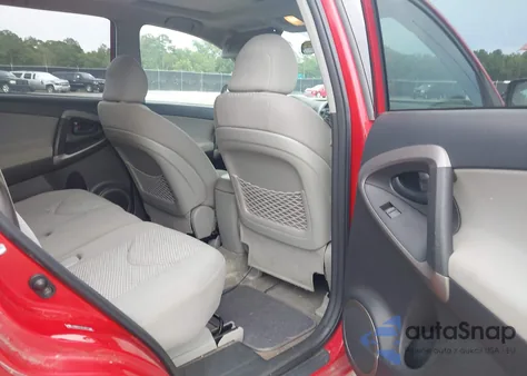 2007 Toyota Rav4 Limited z USA, uszkodzony, nr VIN JTMBD31V076051384